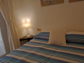 2 bedrooms