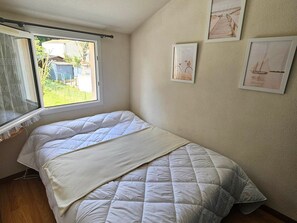 3 bedrooms