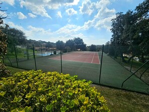 Sport court