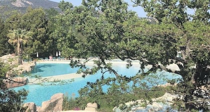 Les Restanques du Golfe de Saint-Tropez, 1600m2 water park, wave pool