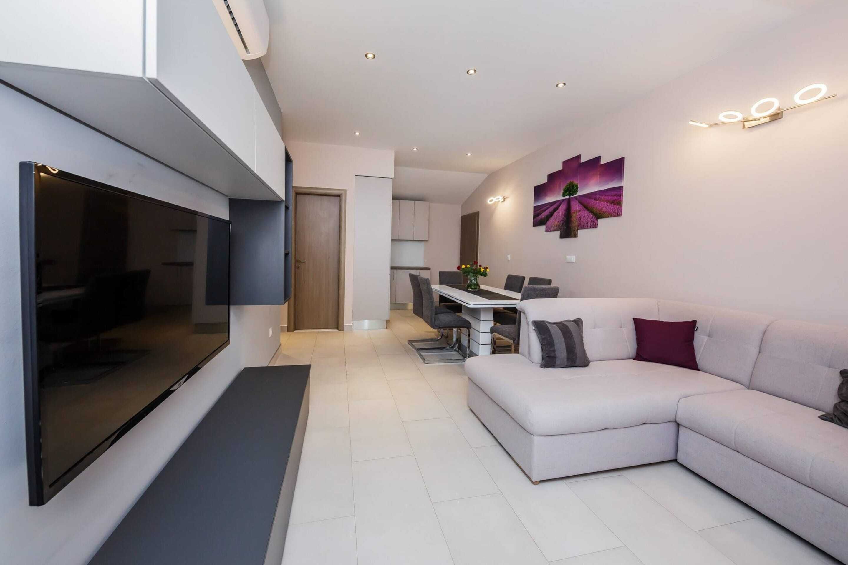 Apartment | Living area