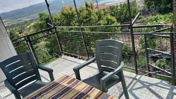 Standard Room, Lake View | Terrace/patio