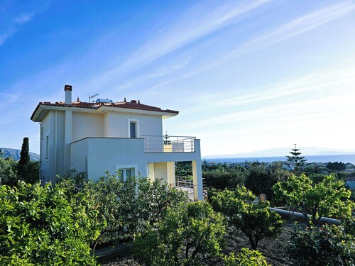 Minutes away from Chios Town center lies Villa Sea View offering excelent Views