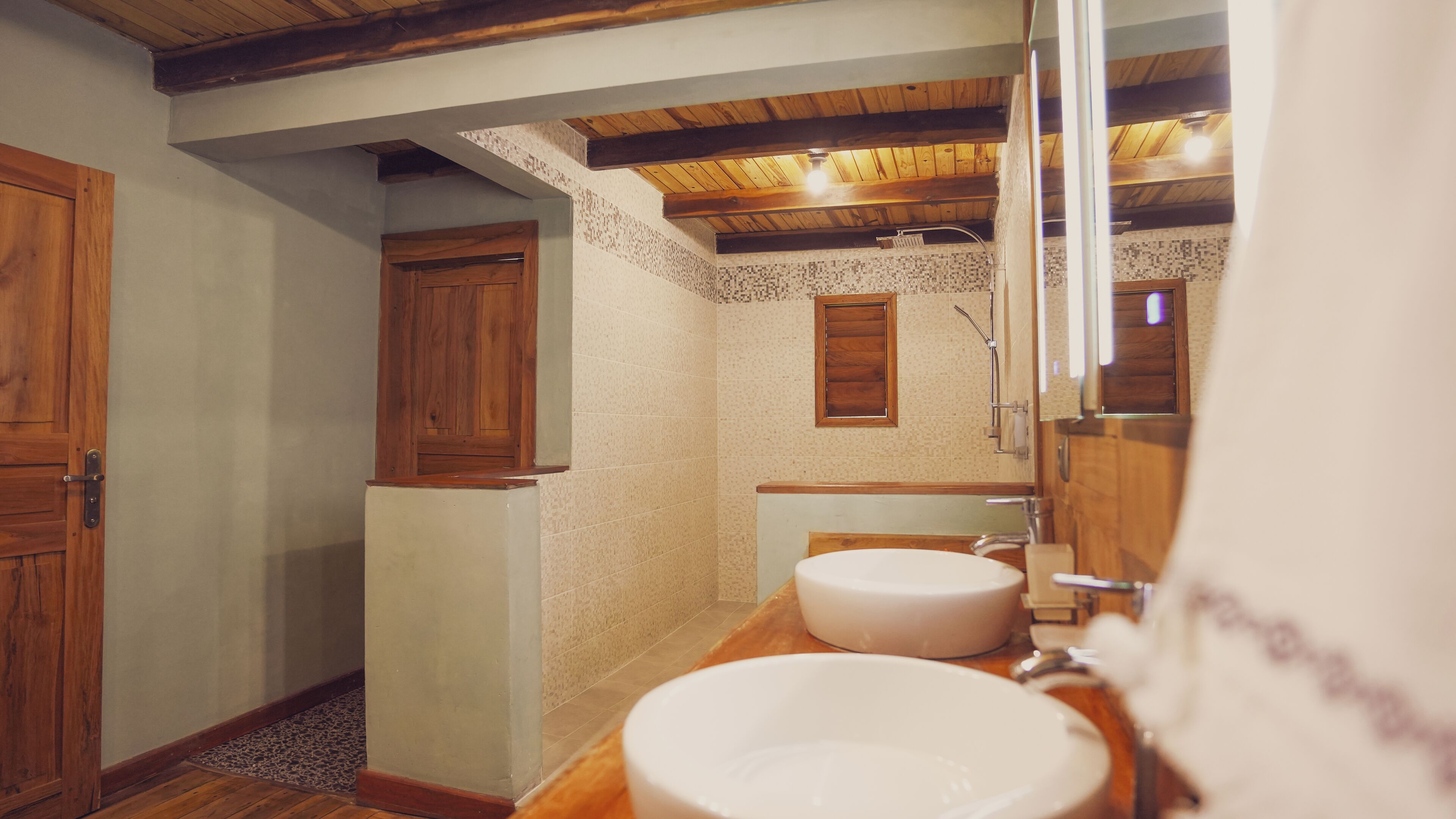 Photo - Manja Kely Lodge