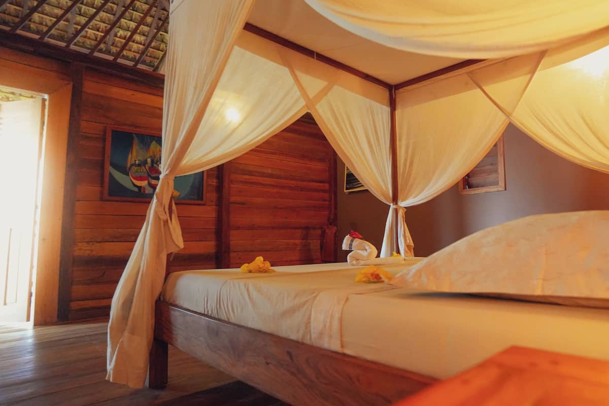 Economy Room, Beach View | Desk, laptop workspace, free WiFi