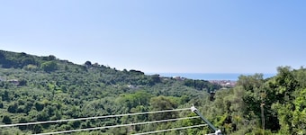 Sea view apartment in the hills - Casa Giorgi