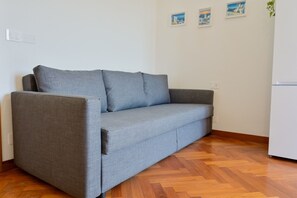 Smart-TV, Tischtennisplatte