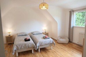 2 chambres, draps fournis