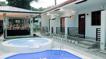 Bagian depan properti