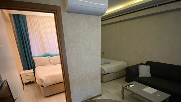 Sınıflandırılmamış resim, 16 üzerinden 1, düğme