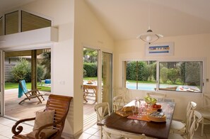 Dining - Terrace, fireplace or stove, parking, tv, 110m², Moliets-et-Maa (Moliets-et-Maa)