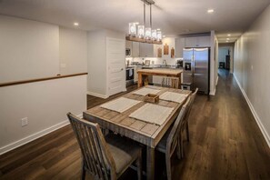 Imagen sin descripción, 5 de 34, botón