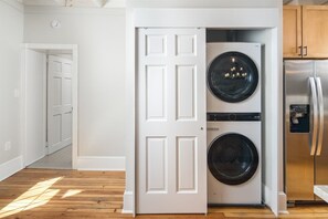 Unclassified image, 2 of 29, button