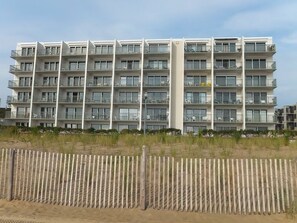 Exterior - Edgewater House - Ocean Front Units With Spectacular Views! (Rehoboth Beach)