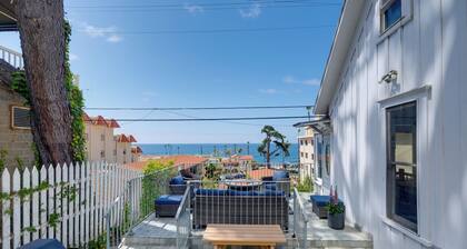 Walk to La Jolla Cove: Dtwn Cottage w/ Ocean View!