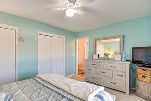 House (2 Bedrooms) | Interior