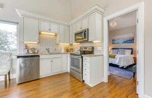 Apartment (1 Bedroom) | Interior