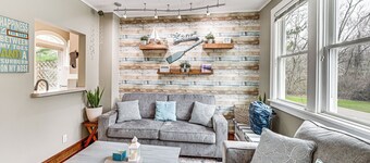 1/2 Mi to Beach & Lake Michigan: Condo w/ Pool!