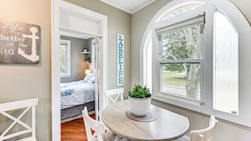 Apartment (1 Bedroom) | Innenbereich