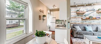 1/2 Mi to Beach & Lake Michigan: Condo w/ Pool!