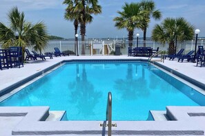 Apartment (2 Bedrooms) | Front of property - Family-friendly Fort Walton Beach Condo w/ Views (Fort Walton Beach)