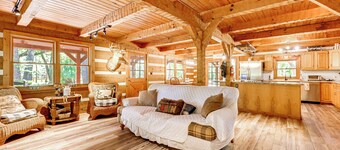 Spacious Sebring Family Cabin w/ Fun Barn + Yard!