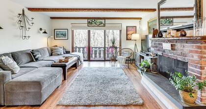 Hiking Galore: Mittersill Townhome in Franconia!