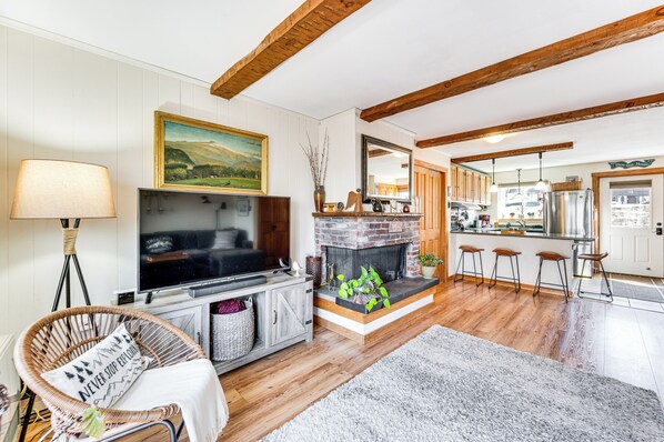 Apartment (3 Bedrooms) | Interior - Hiking Galore: Mittersill Townhome in Franconia! (Franconia)