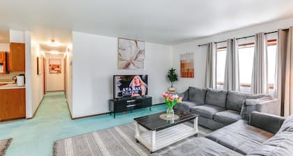 Near Dtwn & Pioneer Park: Fairbanks Home w/ Deck!
