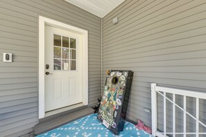 House (3 Bedrooms) | Interior - Steps to Short Sand Beach: Retreat w/ Game Room! (York Beach)