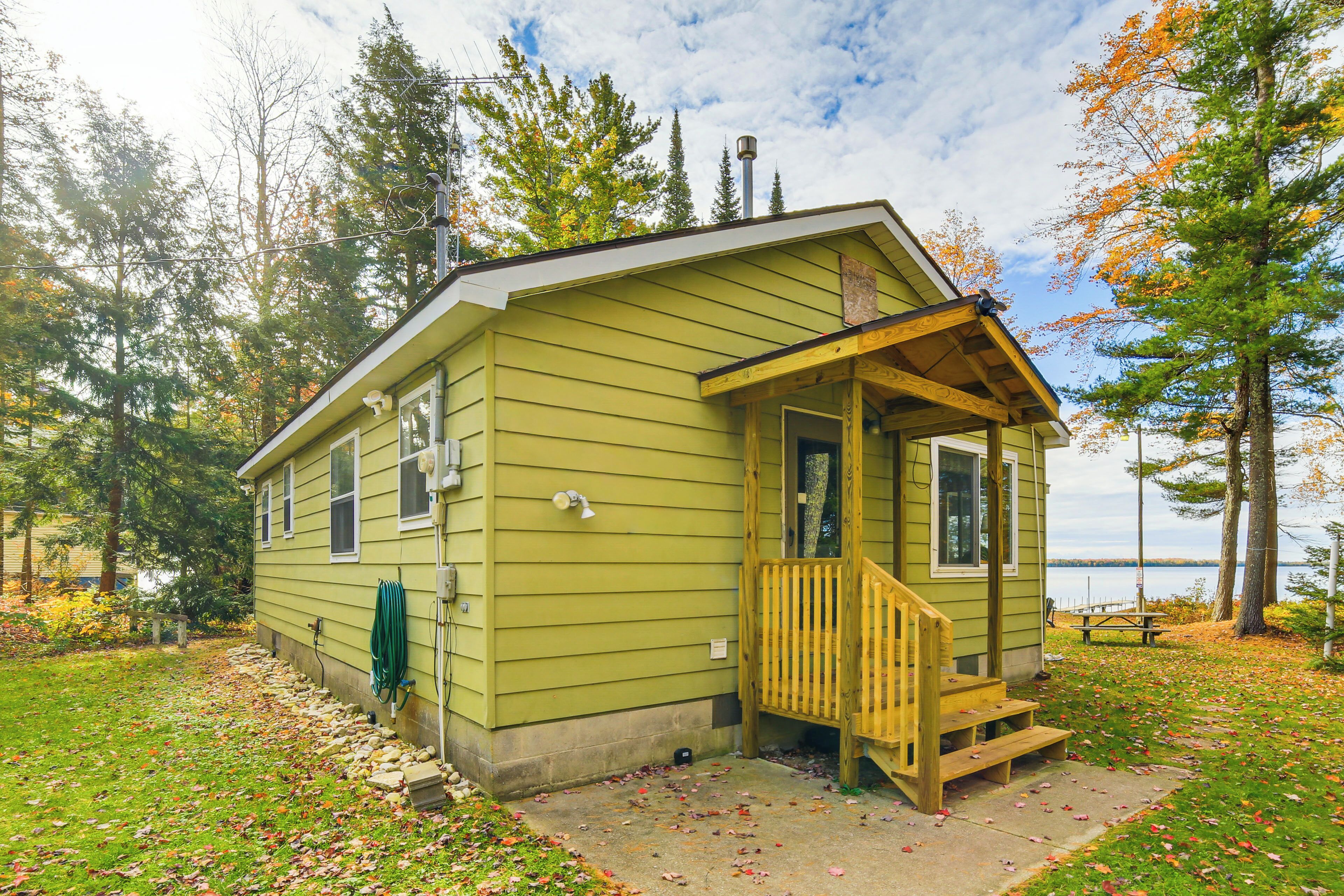 Cottage (2 Bedrooms) | Interior