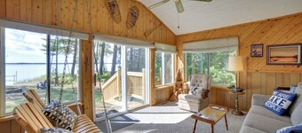 Dock & Fire Pit: Lakefront Cottage in Gould City!