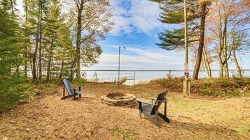 Cottage (2 Bedrooms) | Interior