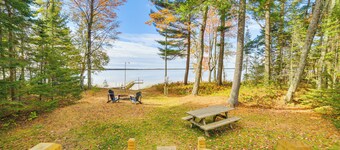 Dock & Fire Pit: Lakefront Cottage in Gould City!
