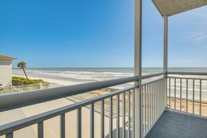 Apartment (2 Bedrooms) | Front of property - Steps to Ocean: Satellite Beach Condo w/ Balcony (Satellite Beach)