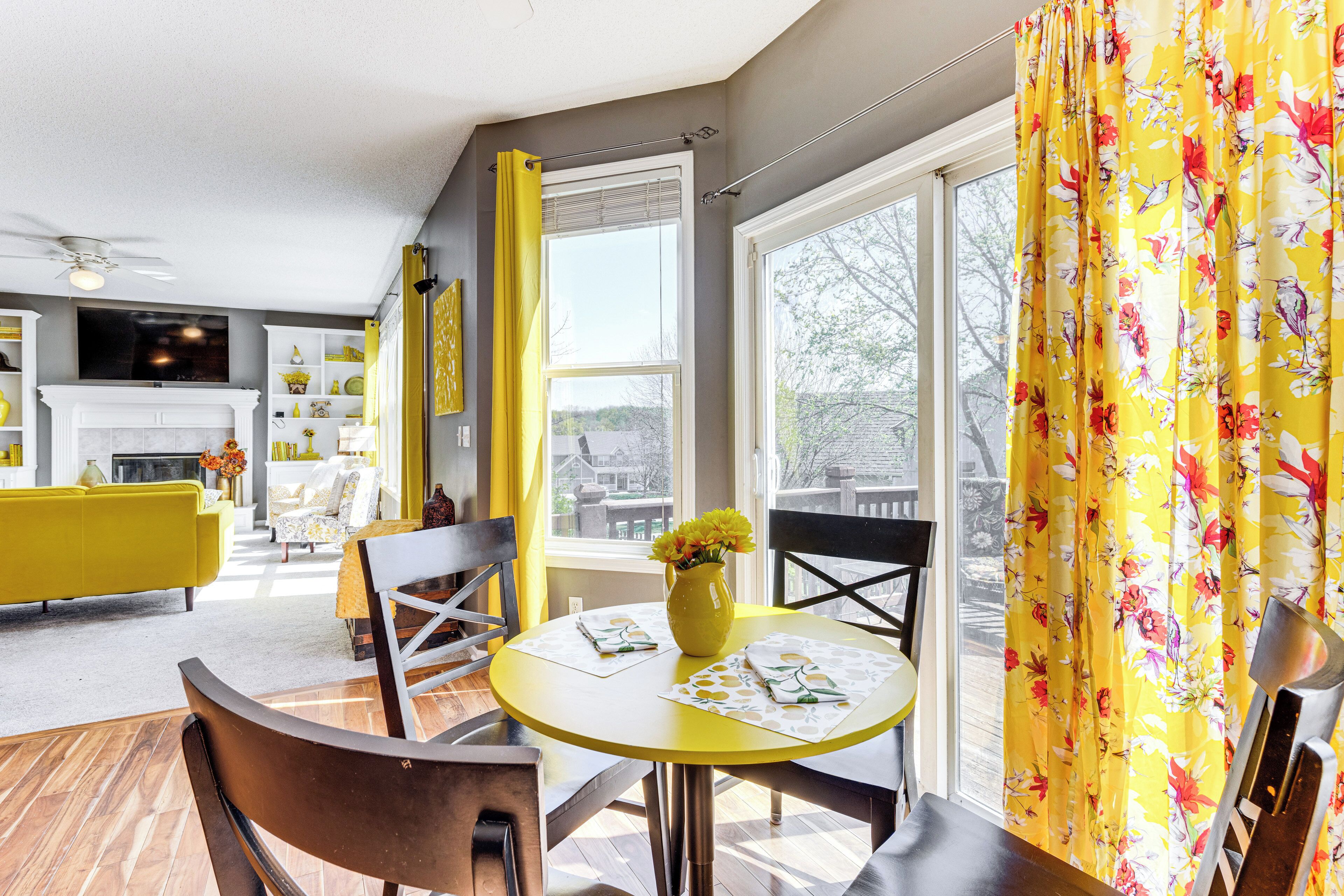 House (6 Bedrooms) | Interior