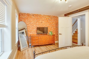 Apartment (2 Bedrooms) | Bahagian dalam