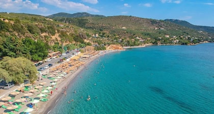 Seaview Getaway With Pool Panoramic Views