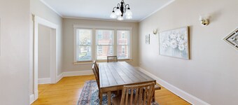 Spacious 2 Bedroom 1 Bath apt