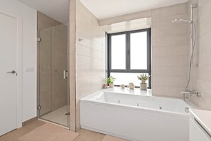 Haartrockner, Handtücher