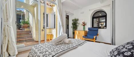 5 Schlafzimmer, Bügeleisen/Bügelbrett, WLAN, Bettwäsche