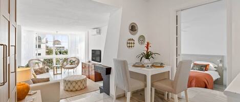 1 chambre, fer et planche Ă repasser, Wi-Fi, literie fournie