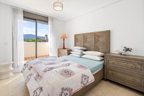 2 Schlafzimmer, Bügeleisen/Bügelbrett, WLAN, Bettwäsche