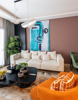 Interior - Easy Rental (Sheikh Zayed City)