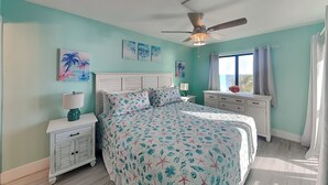 Unclassified image, 4 of 41, button - Seaside 406 | Renovated Beachfront, Pool, Beach Access + Views! (Fort Myers Beach)