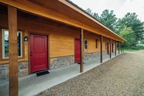 Interior entrance - Big Timber Lodge (Broken Bow)