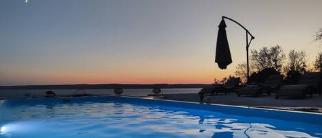 Leilighet | Basseng | Utendørsbasseng