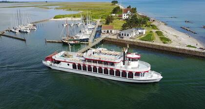 Neue Ferienwohnung in Kappeln/Schlei, ruhige, zentrale Lage. Hundefreundlich!