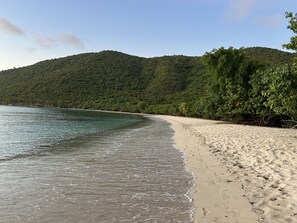 Sun-loungers, beach towels - BLUE PEARL VILLA, St John USVI-ocean view, private pool, backup power, AC, gated (Coral Bay)