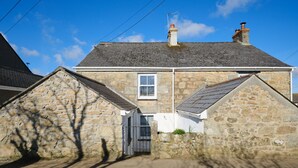 Cottage | Exterior